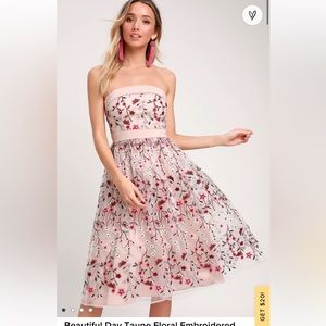 Lulu’s Beautiful Day Taupe/Pink Floral Embroidered Dress
